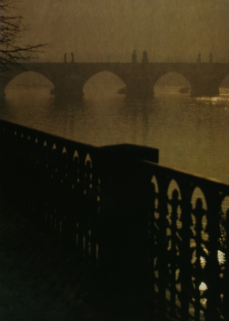 PICTURE OF 
A 
BRIDGE IN FOG
